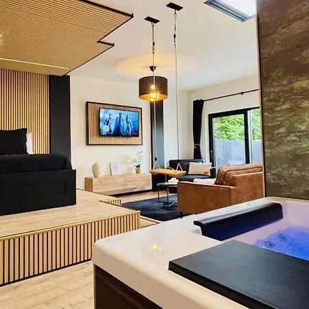 Sweet House Bed & Breakfast