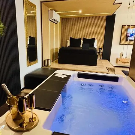 Sweet House Bed & Breakfast Hermee