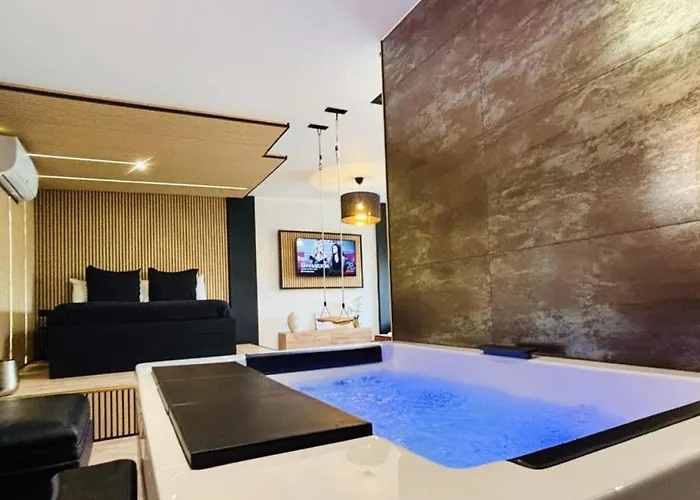 Sweet House Couette-café 3*